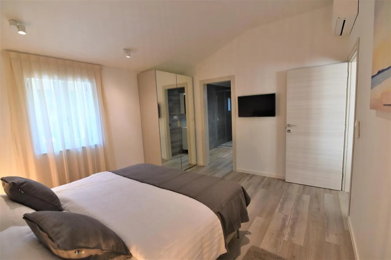 Letorina Rooms And Apartments With Pool Matulji