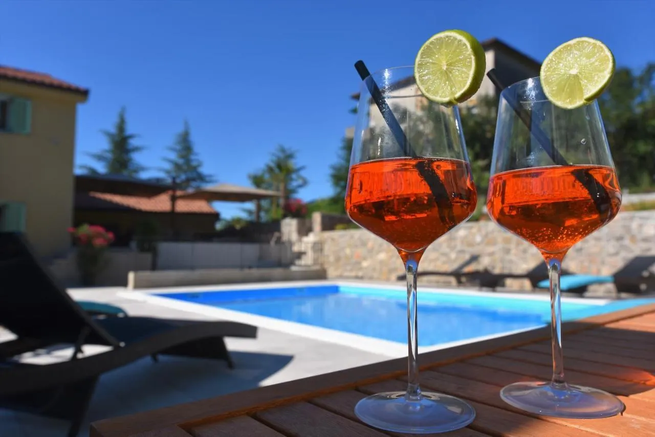 Letorina Rooms And Apartments With Pool Matulji Croatia